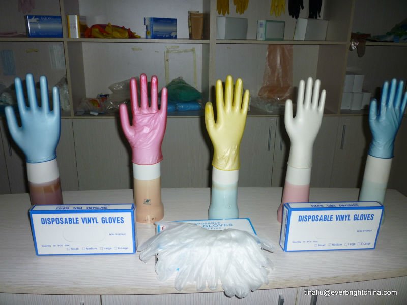 CE Approved FDA Medical Grade Colored Non-strile Latex free Disposable Vinyl Glove (IS09001)
